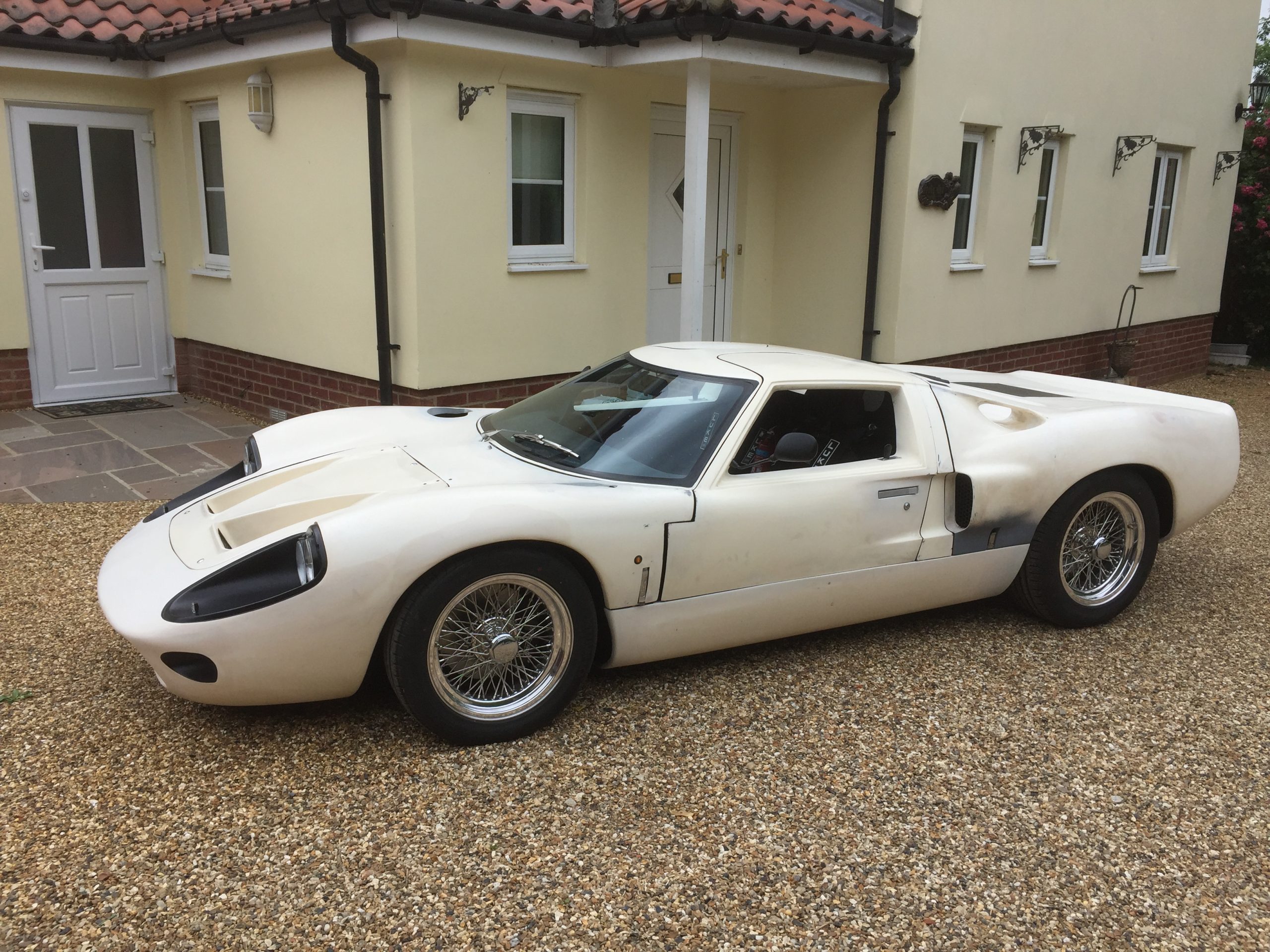 Ford GT40 on 16 inch Turrinos